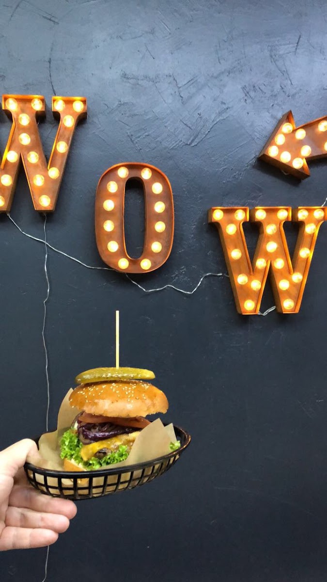 Burgercrew 'homemade Burger Grill'-8